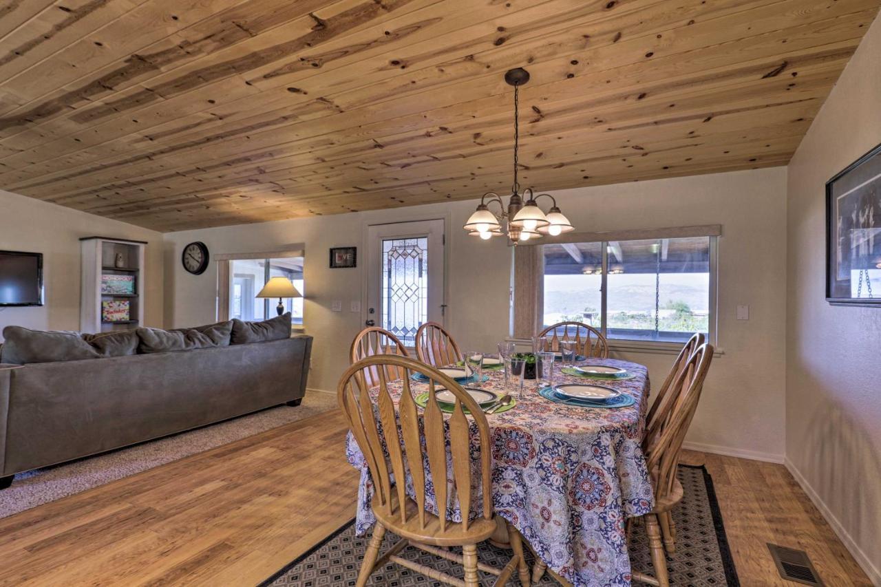 Rustic Bullhead City Retreat With Porch And Views Εξωτερικό φωτογραφία
