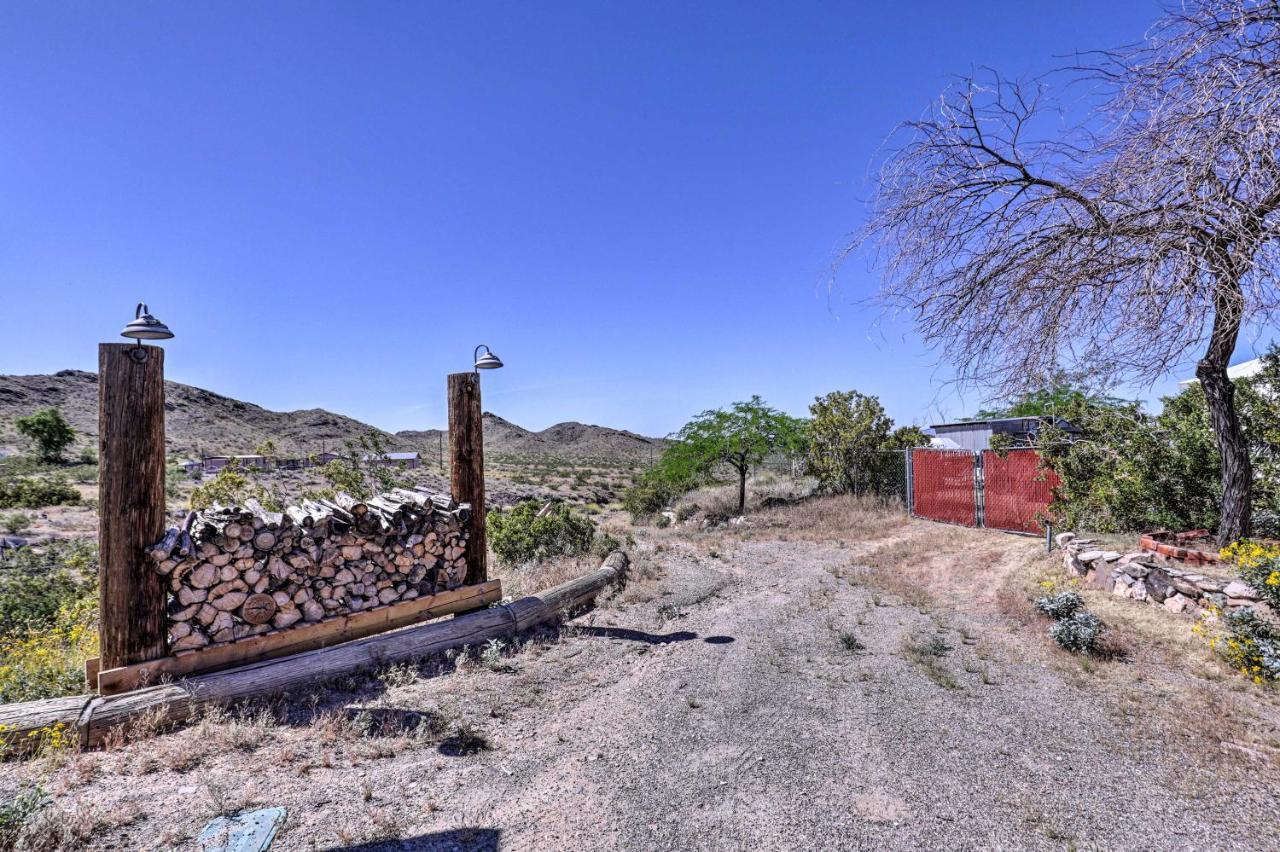 Rustic Bullhead City Retreat With Porch And Views Εξωτερικό φωτογραφία