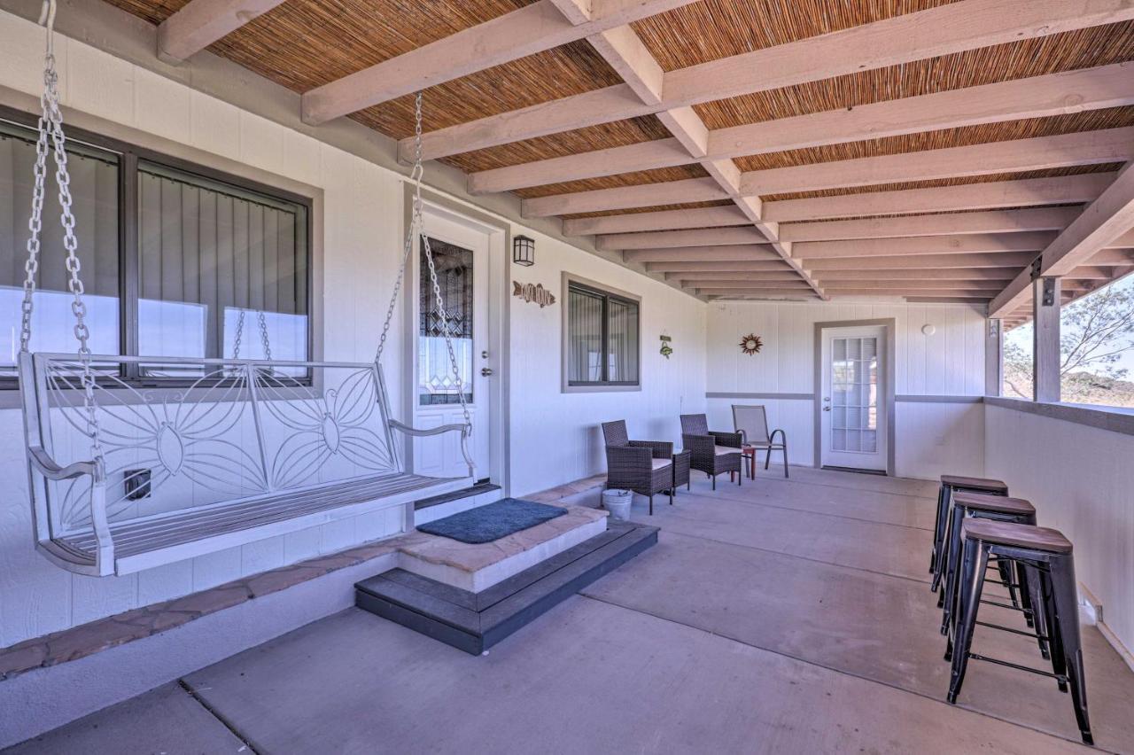 Rustic Bullhead City Retreat With Porch And Views Εξωτερικό φωτογραφία