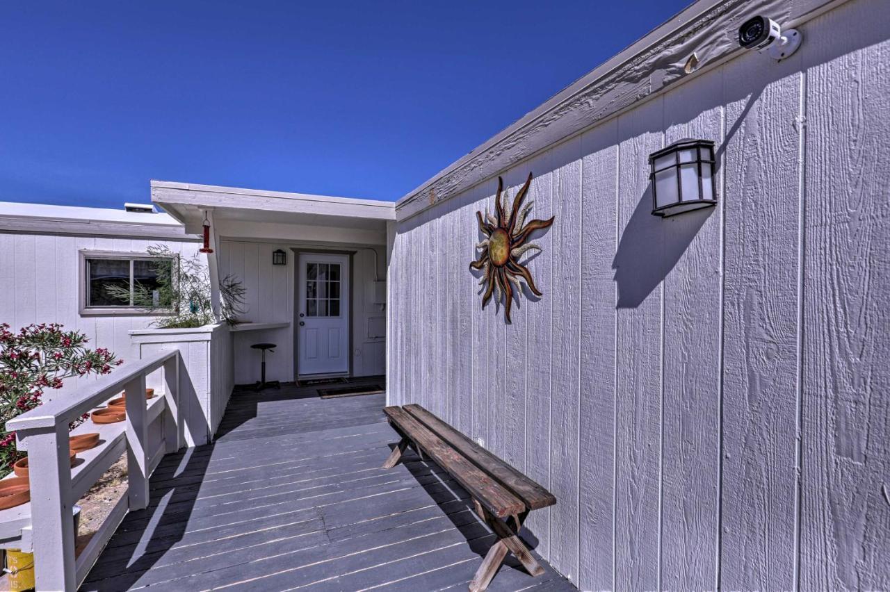 Rustic Bullhead City Retreat With Porch And Views Εξωτερικό φωτογραφία