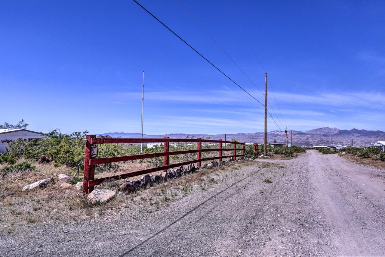 Rustic Bullhead City Retreat With Porch And Views Εξωτερικό φωτογραφία